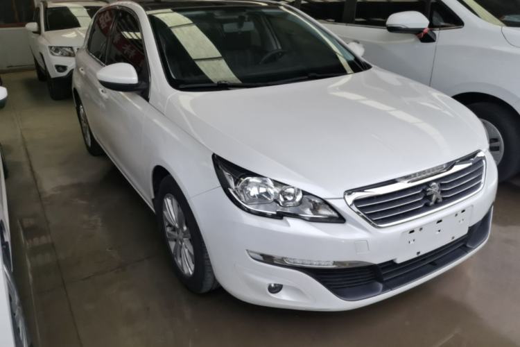 Used Peugeot 308S 2015 1.2T Automatic Jingchi Edition Front Right 45 Deg