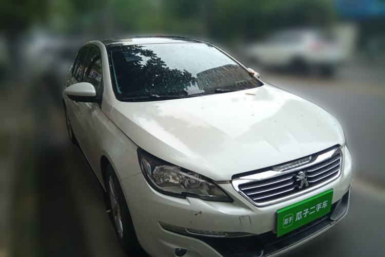 Used Peugeot 308S 2015 1.2T Automatic Jingchi Edition Front Right 45 Deg