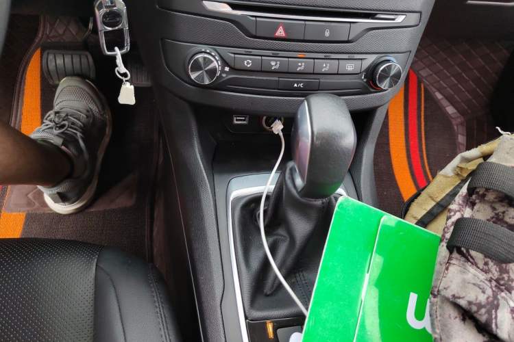 Used Peugeot 308S 2015 1.2T Automatic Shangchi Edition Gear Lever