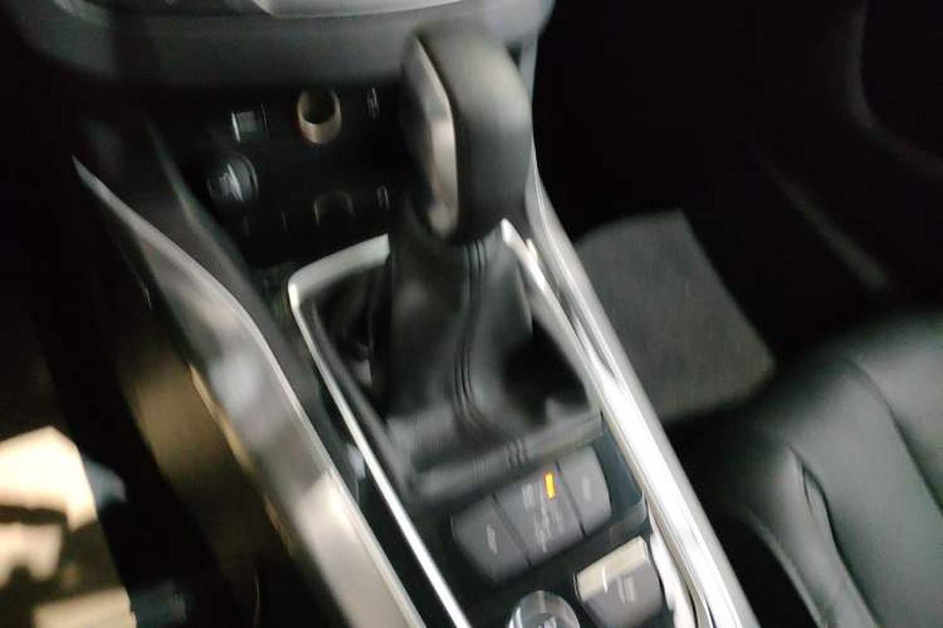 Used Peugeot 308S 2015 1.6T Automatic Ruichi Edition Gear Lever