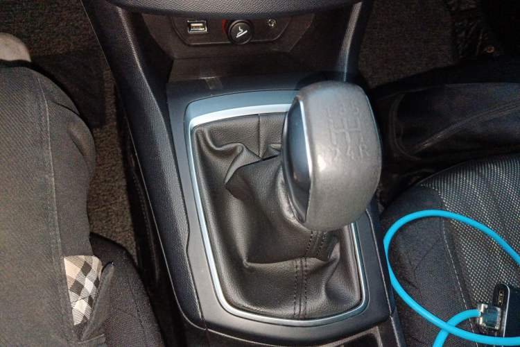 Used Peugeot 308S 2015 1.6L Manual Shangchi Edition Gear Lever