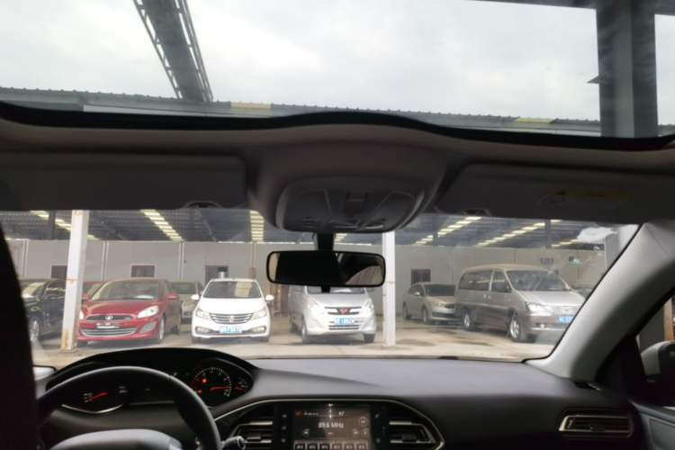 Used Peugeot 308S 2015 1.2T Automatic Jingchi Edition Headliner