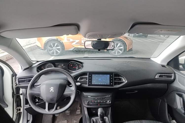 Used Peugeot 308S 2015 1.6L Manual Shangchi Edition Headliner