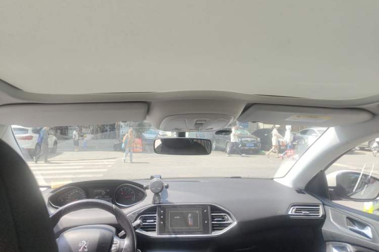 Used Peugeot 308S 2015 1.2T Automatic Jingchi Edition Headliner
