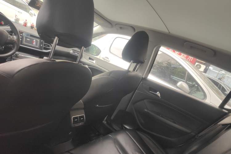 Used Peugeot 308S 2015 1.6T Automatic Jingchi Edition Headliner