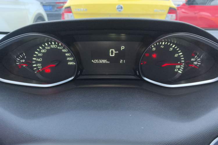 Used Peugeot 308S 2015 1.2T Automatic Jingchi Edition Instrument Cluster