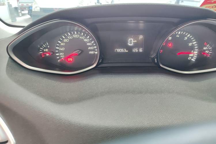 Used Peugeot 308S 2015 1.2T Automatic Jingchi Edition Instrument Cluster