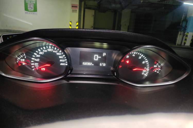 Used Peugeot 308S 2015 1.2T Automatic Jingchi Edition Instrument Cluster