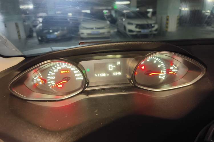 Used Peugeot 308S 2015 1.2T Automatic Jingchi Edition Instrument Cluster