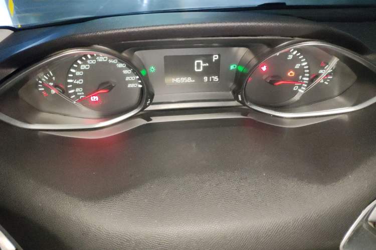 Used Peugeot 308S 2015 1.6T Automatic Jingchi Edition Instrument Cluster