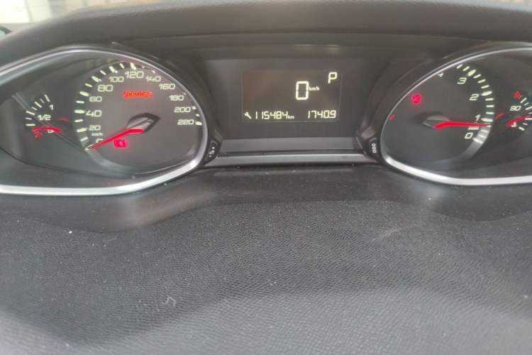 Used Peugeot 308S 2015 1.2T Automatic Jingchi Edition Instrument Cluster