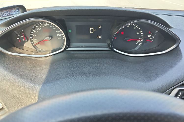 Used Peugeot 308S 2015 1.2T Automatic Shangchi Edition Instrument Cluster