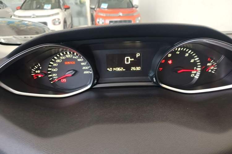 Used Peugeot 308S 2015 1.2T Automatic Jingchi Edition Instrument Cluster