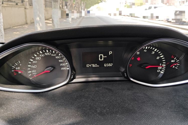 Used Peugeot 308S 2015 1.2T Automatic Jingchi Edition Instrument Cluster