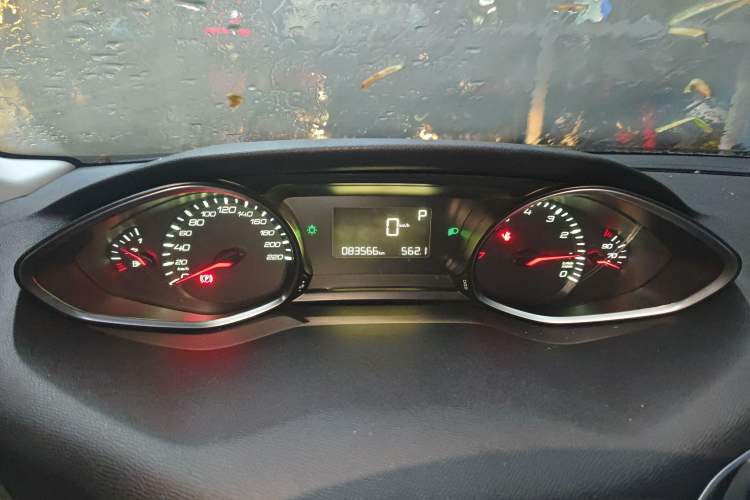 Used Peugeot 308S 2015 1.2T Automatic Jingchi Edition Instrument Cluster