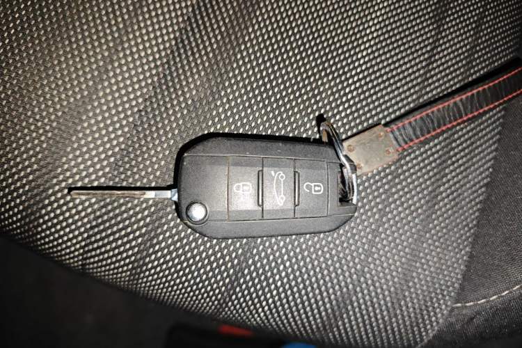 Used Peugeot 308S 2015 1.2T Automatic Jingchi Edition Interior 1