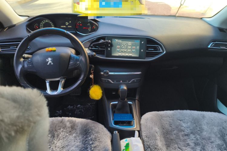 Used Peugeot 308S 2015 1.2T Automatic Jingchi Edition Interior 2