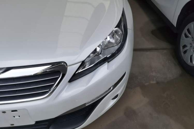 Used Peugeot 308S 2015 1.2T Automatic Jingchi Edition Left Front Headlight