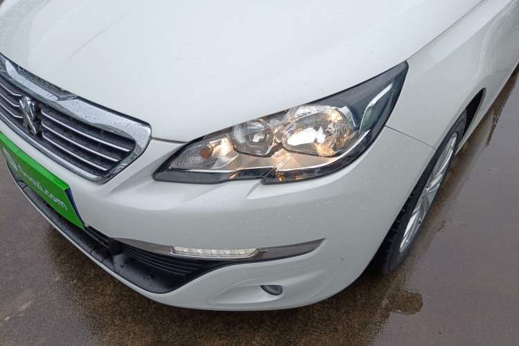 Used Peugeot 308S 2015 1.2T Automatic Jingchi Edition Left Front Headlight