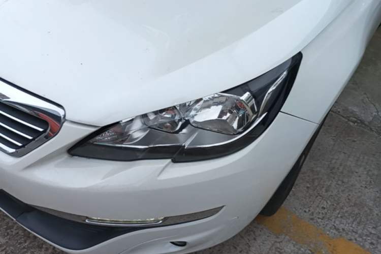 Used Peugeot 308S 2015 1.6T Automatic Jingchi Edition Left Front Headlight