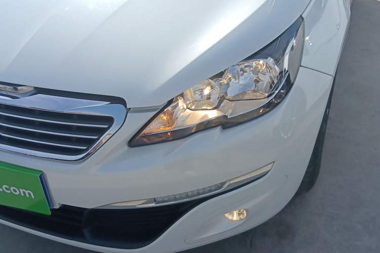 Used Peugeot 308S 2015 1.2T Automatic Shangchi Edition Left Front Headlight