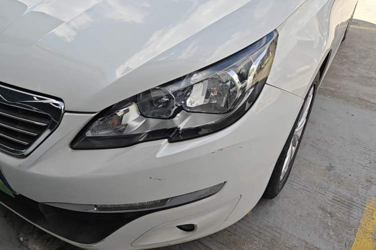 Used Peugeot 308S 2015 1.2T Automatic Jingchi Edition Left Front Headlight