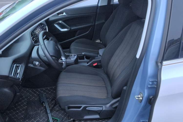 Used Peugeot 308S 2015 1.2T Automatic Jingchi Edition Left Front Seat
