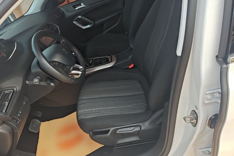 Used Peugeot 308S 2015 1.6T Automatic Jingchi Edition Left Front Seat