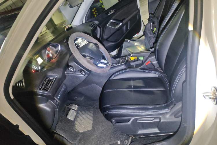Used Peugeot 308S 2015 1.2T Automatic Jingchi Edition Left Front Seat