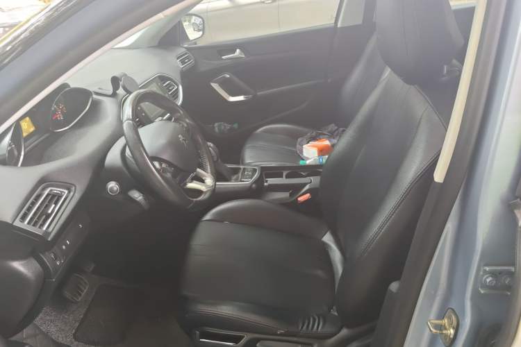 Used Peugeot 308S 2015 1.2T Automatic Jingchi Edition Left Front Seat
