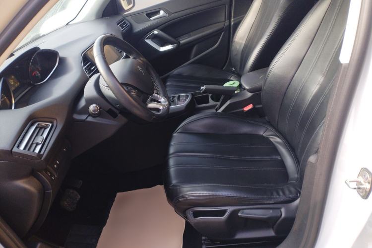 Used Peugeot 308S 2015 1.2T Automatic Jingchi Edition Left Front Seat