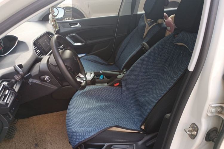 Used Peugeot 308S 2015 1.2T Automatic Jingchi Edition Left Front Seat