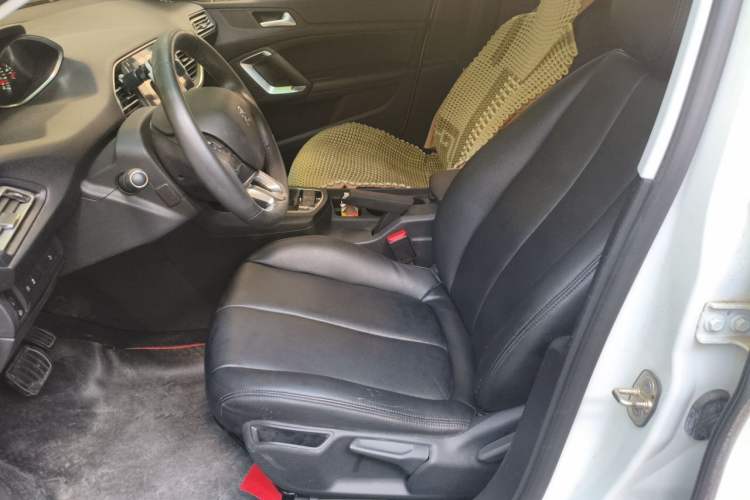 Used Peugeot 308S 2015 1.2T Automatic Jingchi Edition Left Front Seat