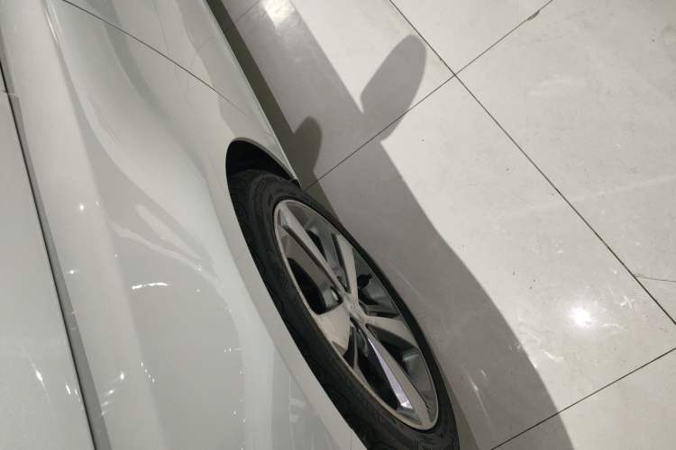 Used Peugeot 308S 2015 1.6T Automatic Ruichi Edition Left Front Wheel Hub