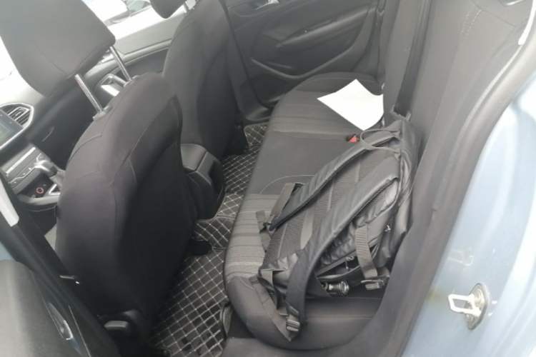 Used Peugeot 308S 2015 1.2T Automatic Jingchi Edition Left Rear Seat
