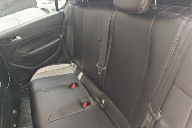 Used Peugeot 308S 2015 1.6T Automatic Jingchi Edition Left Rear Seat