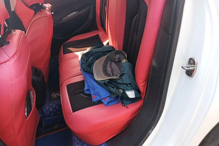 Used Peugeot 308S 2015 1.6T Automatic Jingchi Edition Left Rear Seat