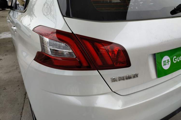 Used Peugeot 308S 2015 1.2T Automatic Jingchi Edition Left Rear Taillight