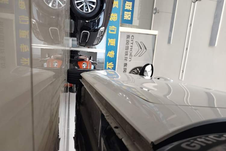 Used Peugeot 308S 2015 1.2T Automatic Jingchi Edition Left Side Sill