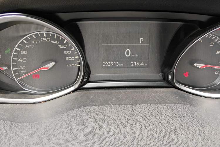 Used Peugeot 308S 2015 1.6T Automatic Ruichi Edition Odometer Close Up