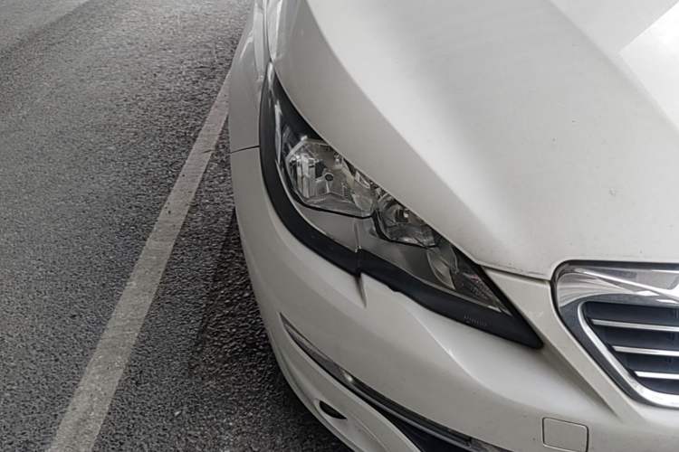 Used Peugeot 308S 2015 1.6L Manual Shangchi Edition Right Front Headlight