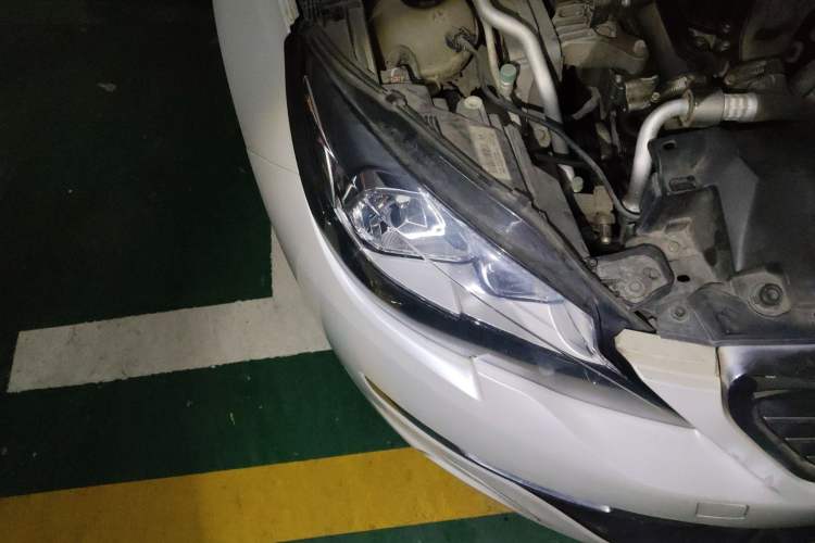 Used Peugeot 308S 2015 1.2T Automatic Shangchi Edition Right Front Headlight