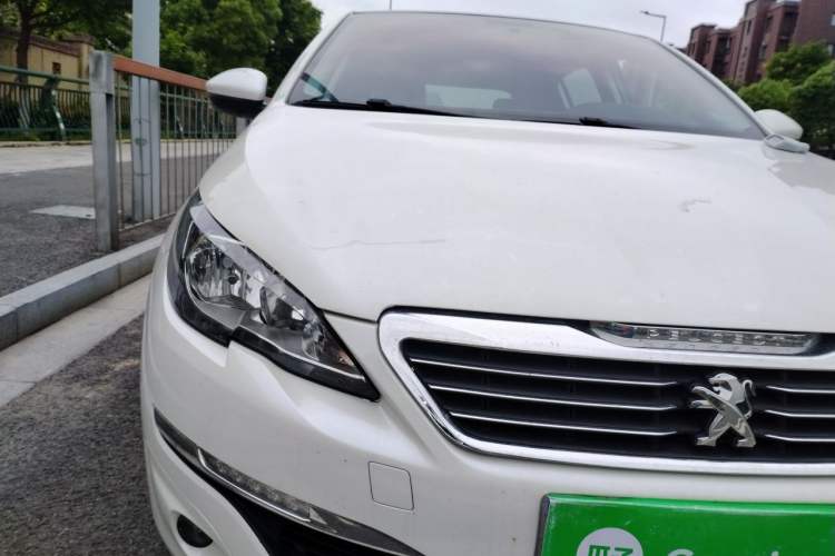 Used Peugeot 308S 2015 1.6T Automatic Jingchi Edition Right Front Headlight