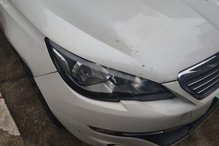 Used Peugeot 308S 2015 1.2T Automatic Jingchi Edition Right Front Headlight