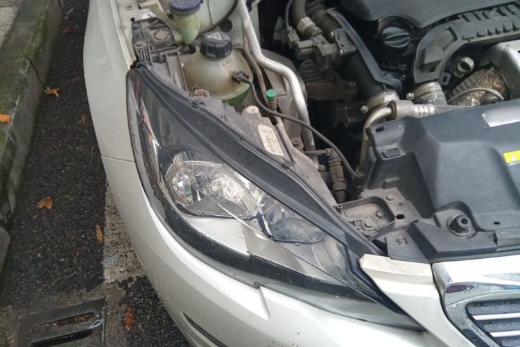 Used Peugeot 308S 2015 1.2T Automatic Jingchi Edition Right Front Headlight