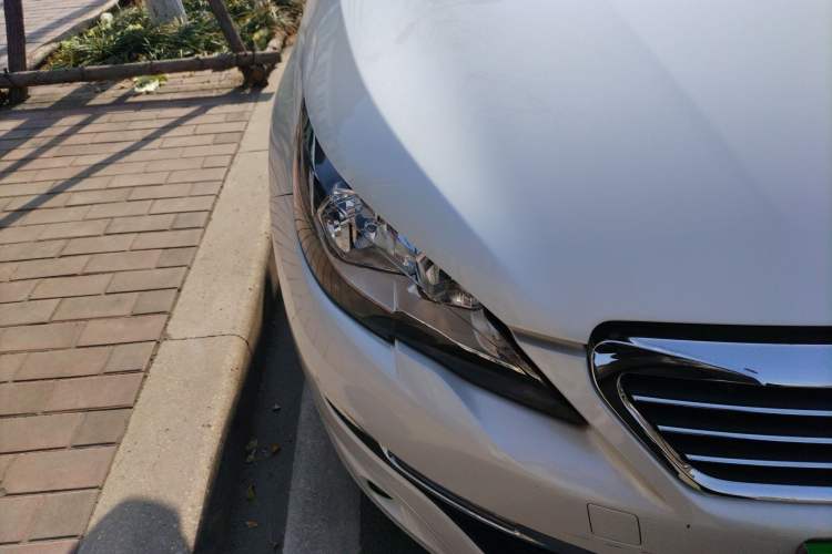 Used Peugeot 308S 2015 1.2T Automatic Jingchi Edition Right Front Headlight