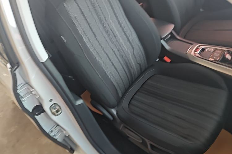 Used Peugeot 308S 2015 1.6T Automatic Jingchi Edition Right Front Seat