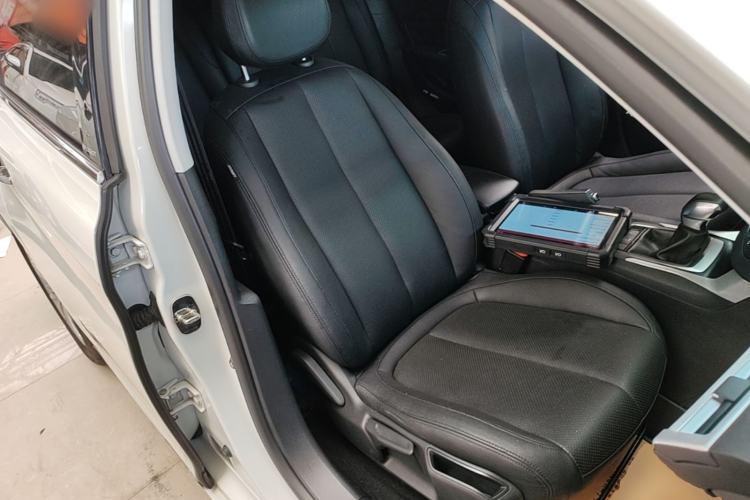 Used Peugeot 308S 2015 1.2T Automatic Jingchi Edition Right Front Seat