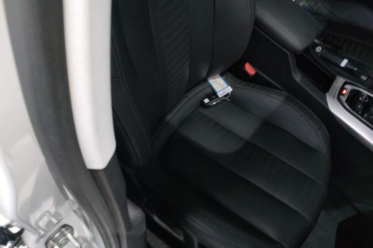 Used Peugeot 308S 2015 1.6T Automatic Ruichi Edition Right Front Seat