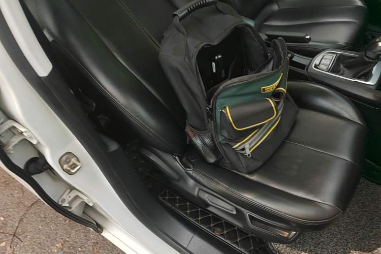 Used Peugeot 308S 2015 1.2T Automatic Jingchi Edition Right Front Seat
